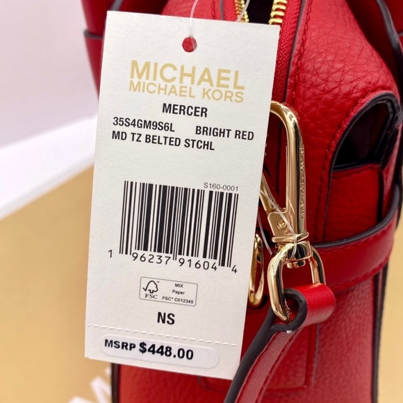 Michael Kors Mercer Medium Belted
Satchel Crossbody and Wallet Set - Picture 14 of 14